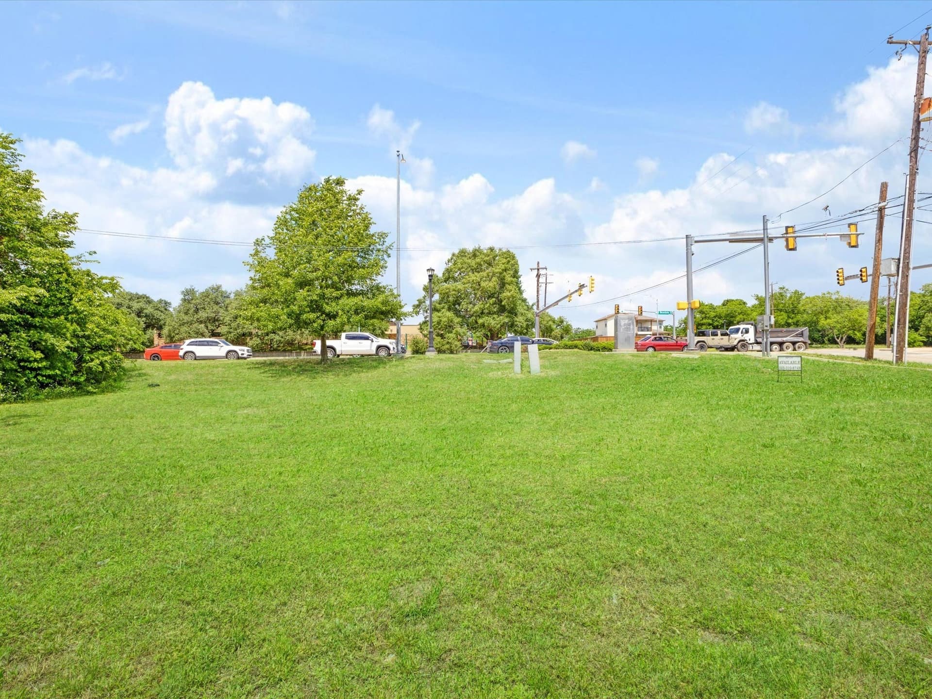 0.32 acres in Tarrant County - photo 12