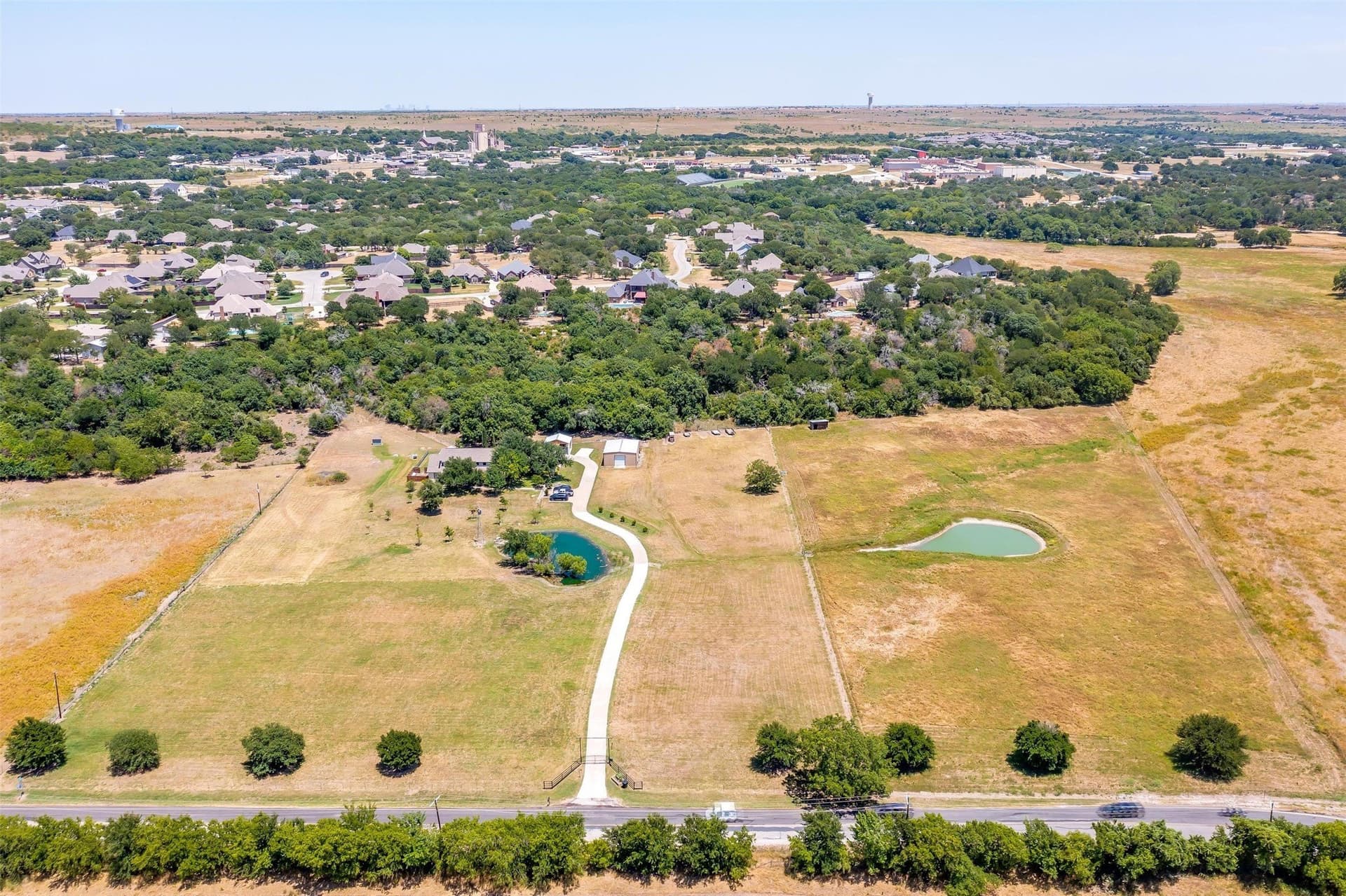 10 acres in Parker County gallery image 2
