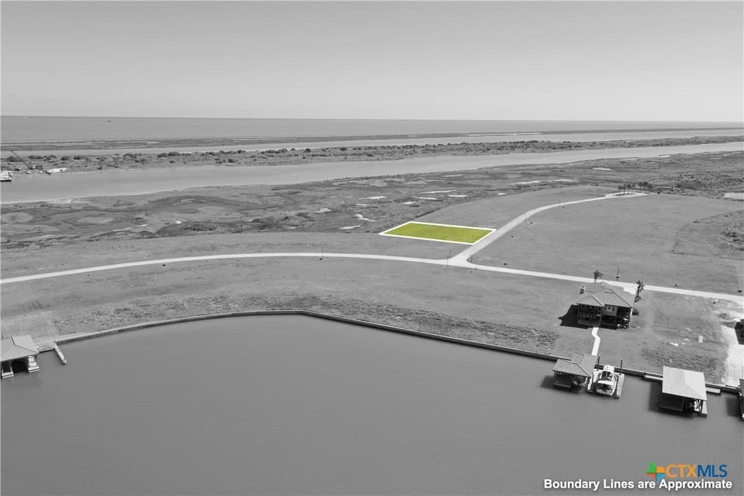 0.35 acres in Calhoun County gallery image 4