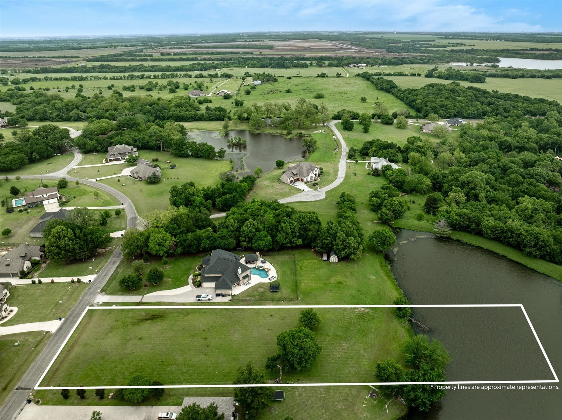 1.34 acres in Grayson County featured view