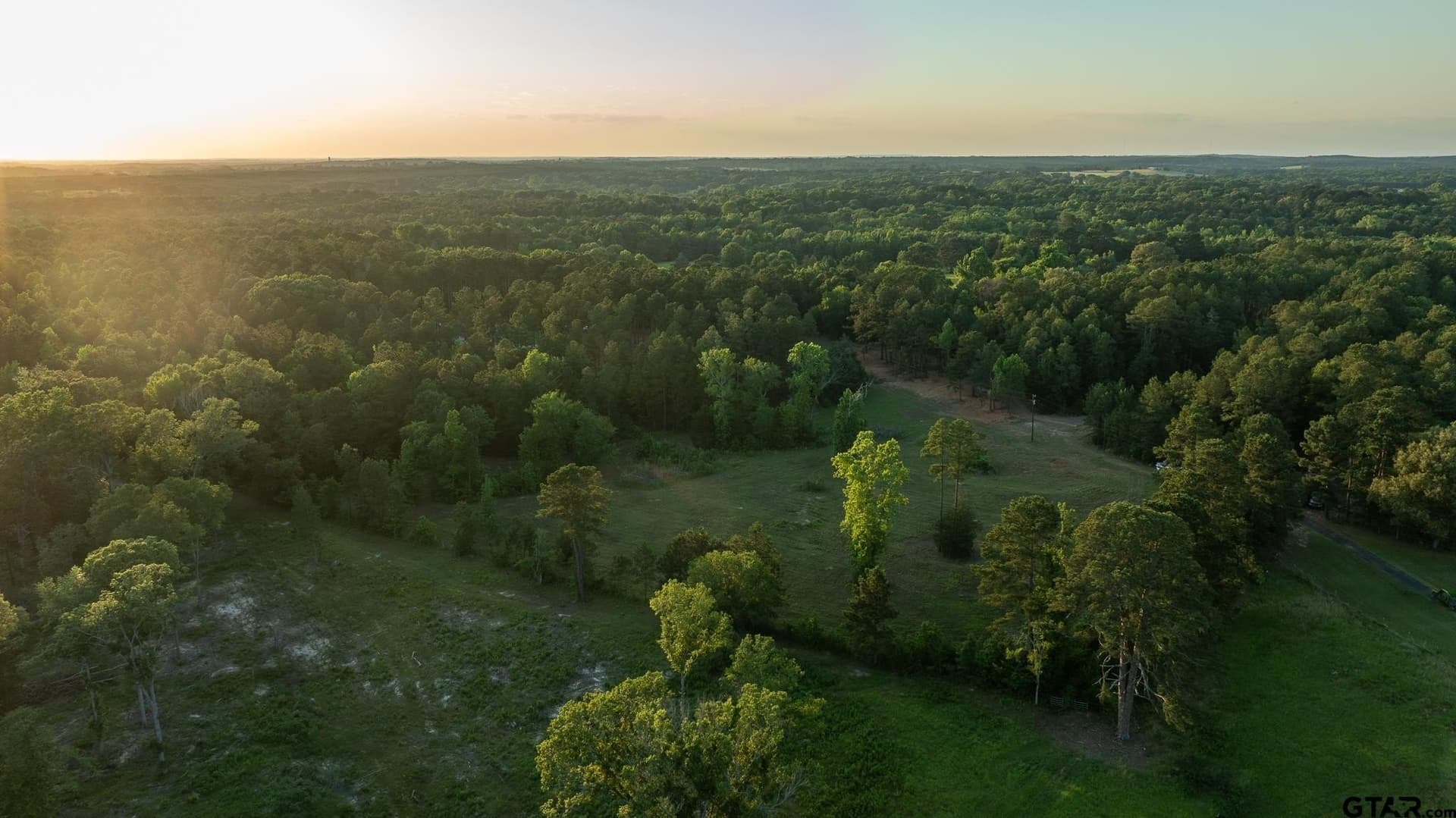 27.56 acres in Smith County featured view