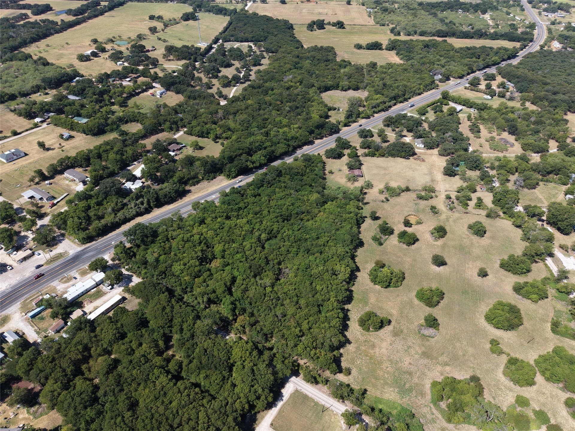 6.13 acres in Hill County - photo 4