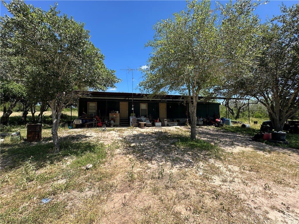 19.81 acres in Bee County - photo 25
