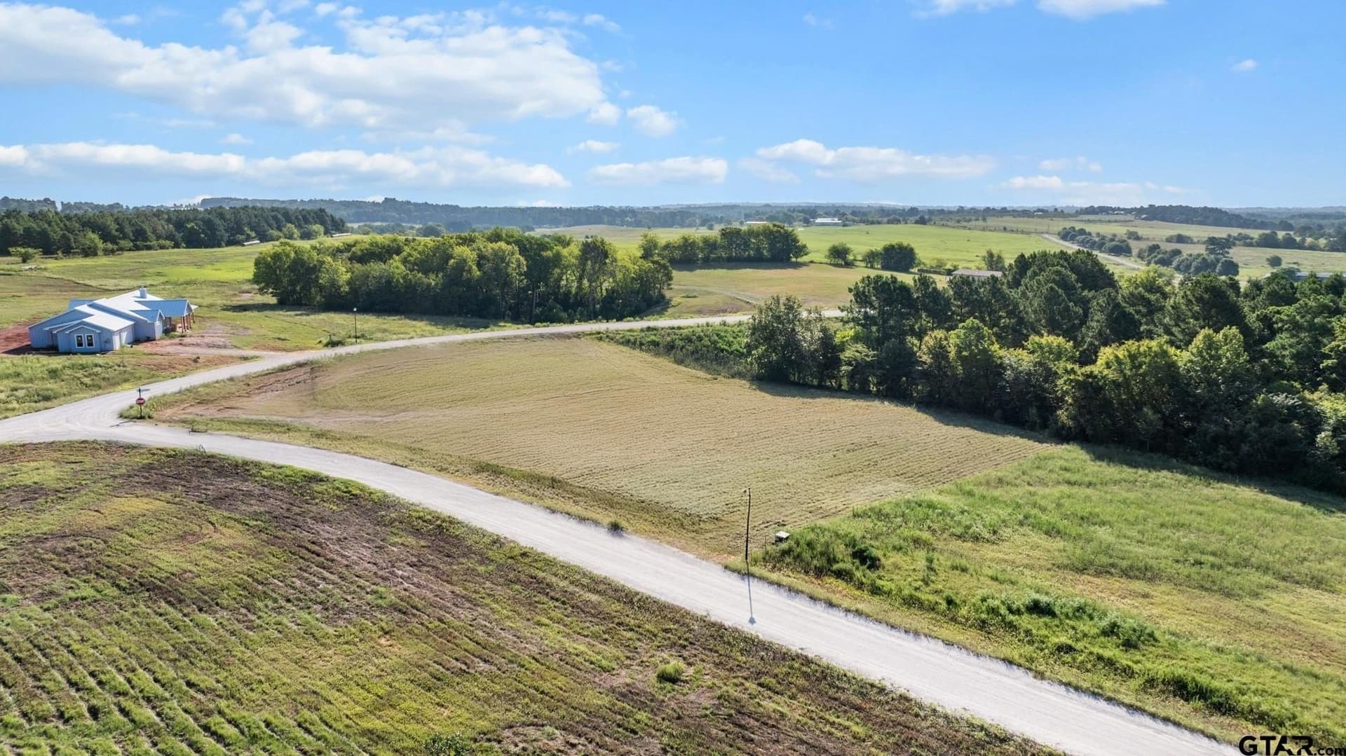 2.24 acres in Smith County gallery image 4