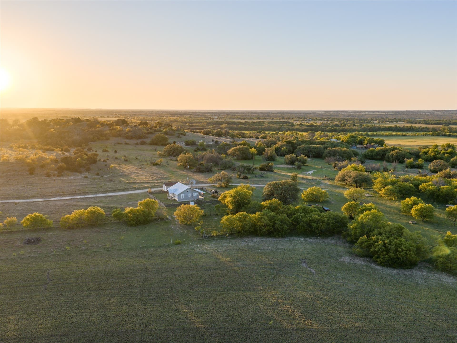 164.25 acres in Comanche County - photo 2