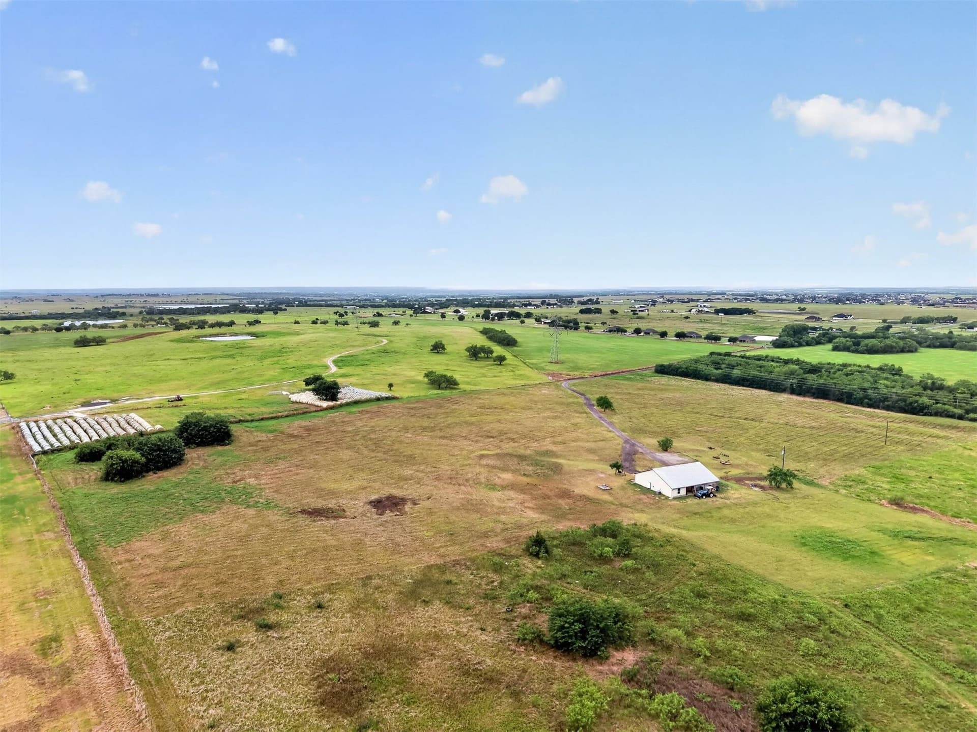 18.01 acres in Ellis County - photo 32