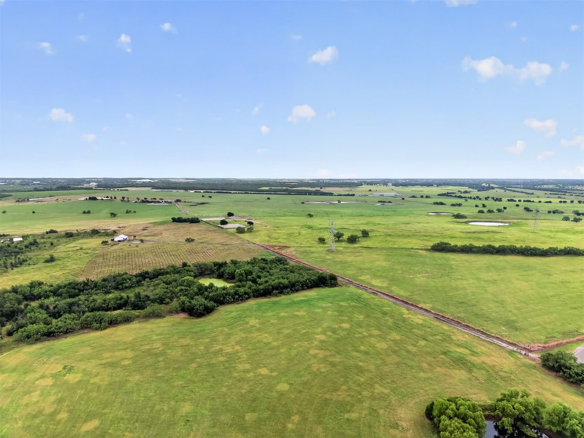 18.01 acres in Ellis County - photo 37