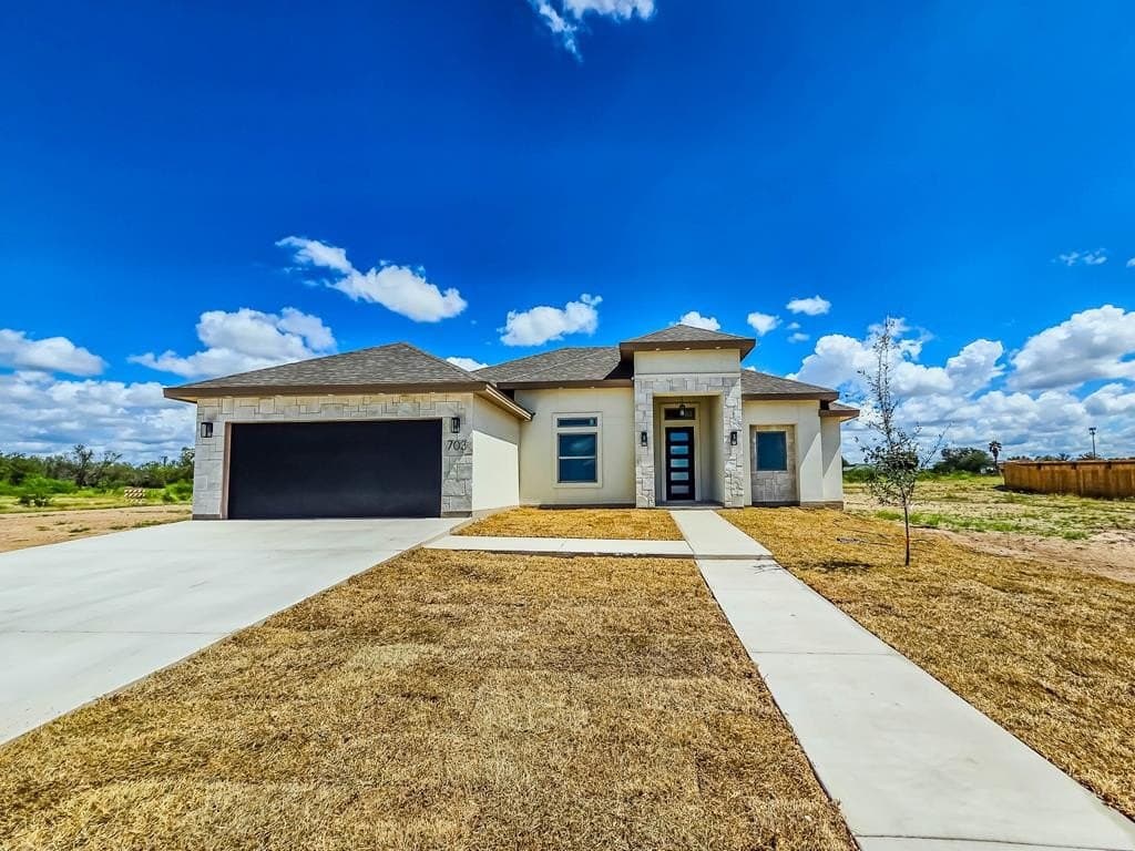 7,800 acres in Maverick County featured view