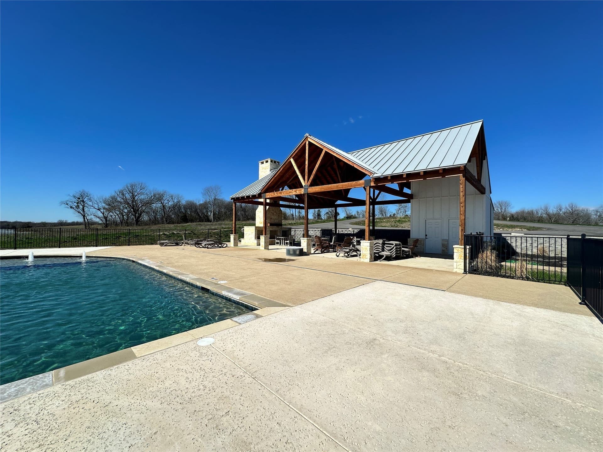 1.16 acres in Navarro County - photo 32