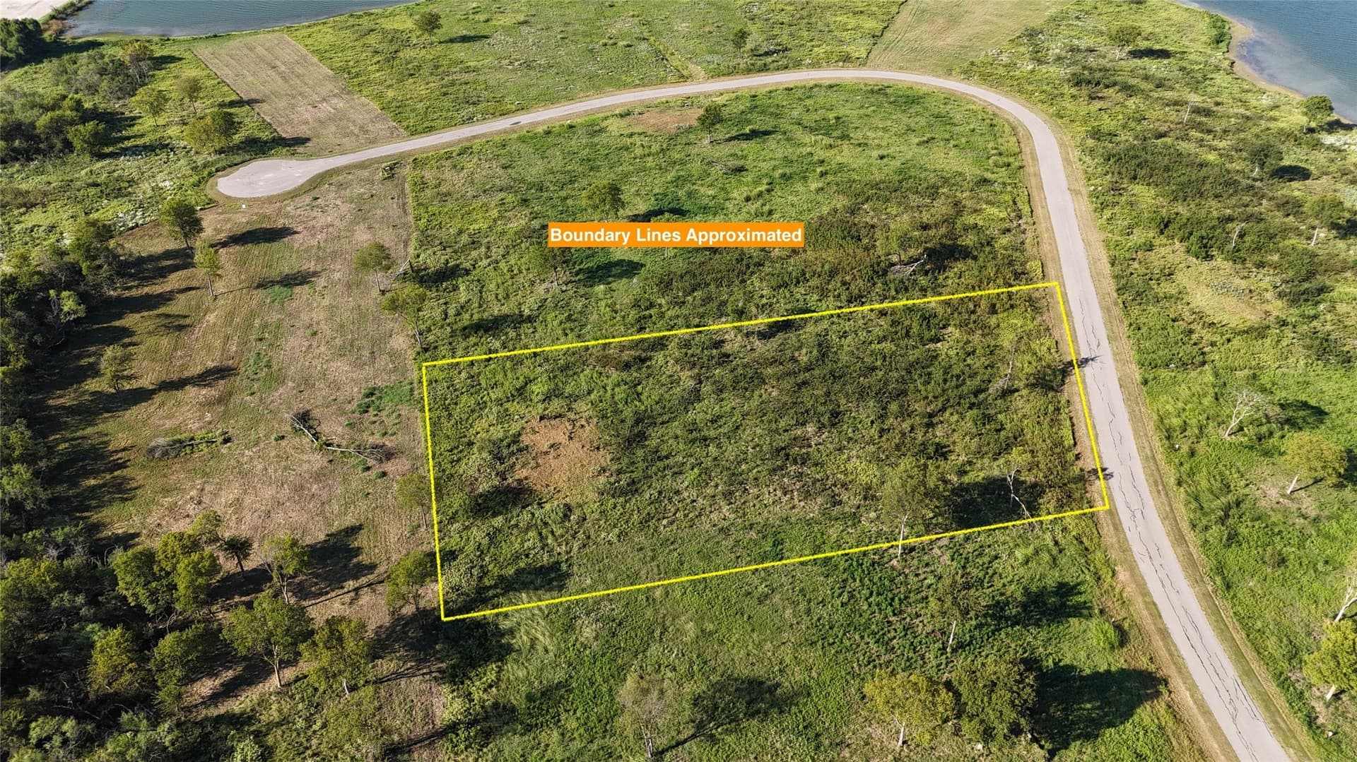 1.16 acres in Navarro County - photo 4
