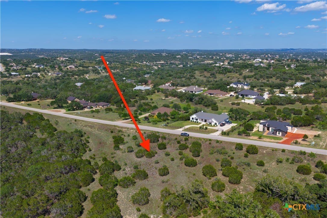 1.4 acres in Comal County - photo 3