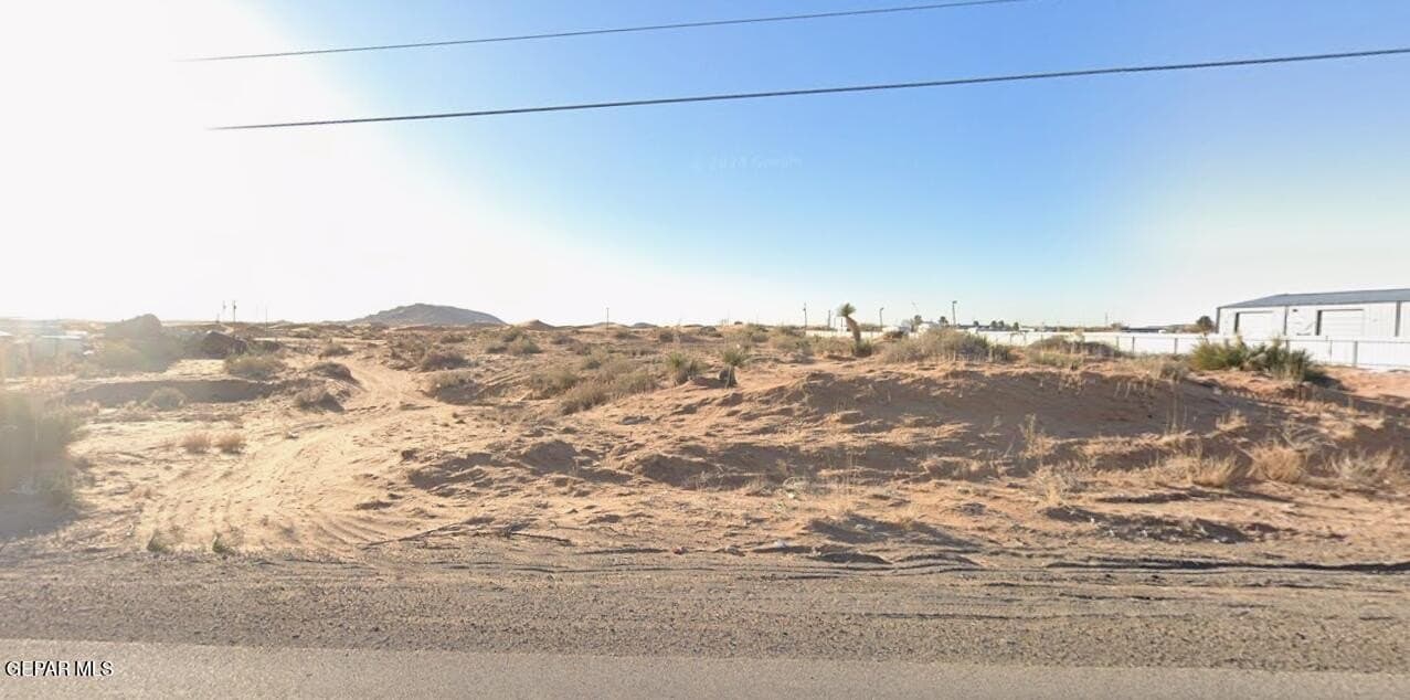 1.38 acres in El Paso County gallery image 3