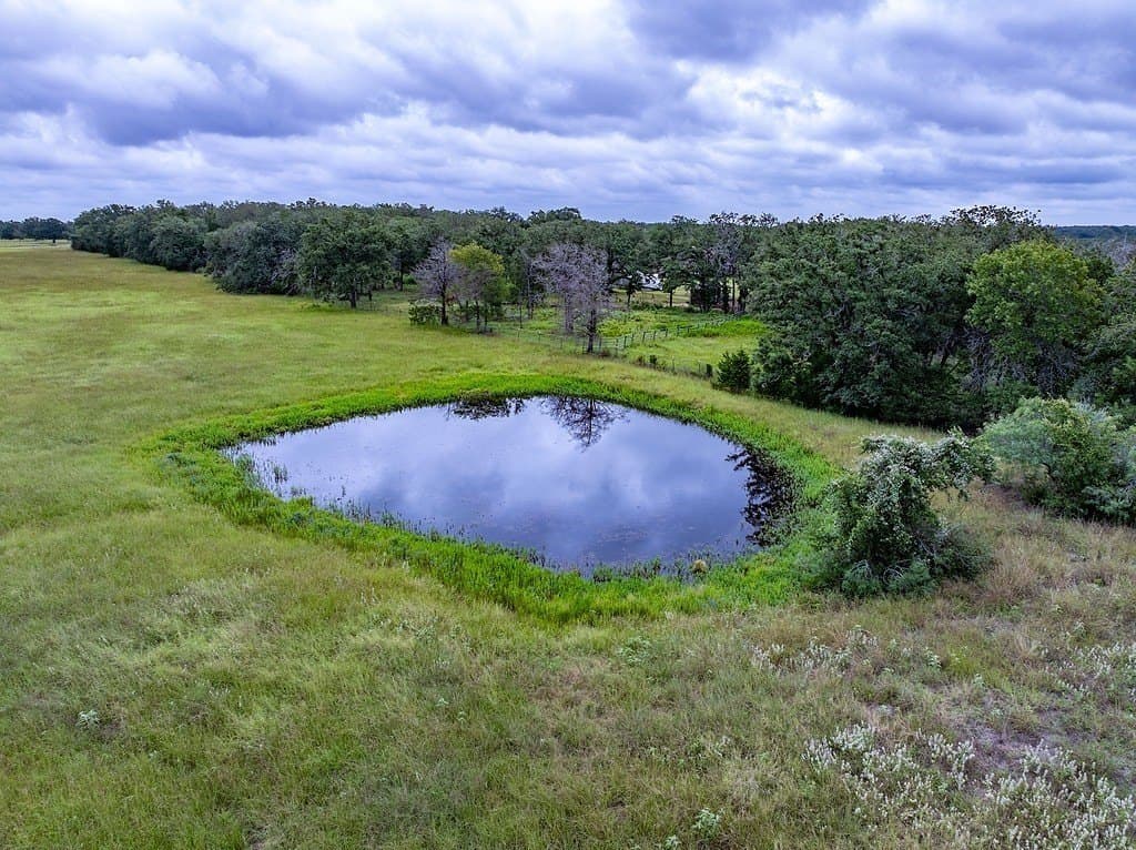4.58 acres in Fayette County gallery image 2
