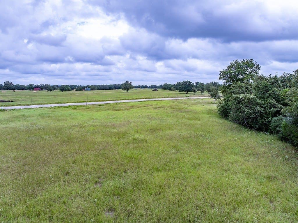 4.58 acres in Fayette County - photo 11