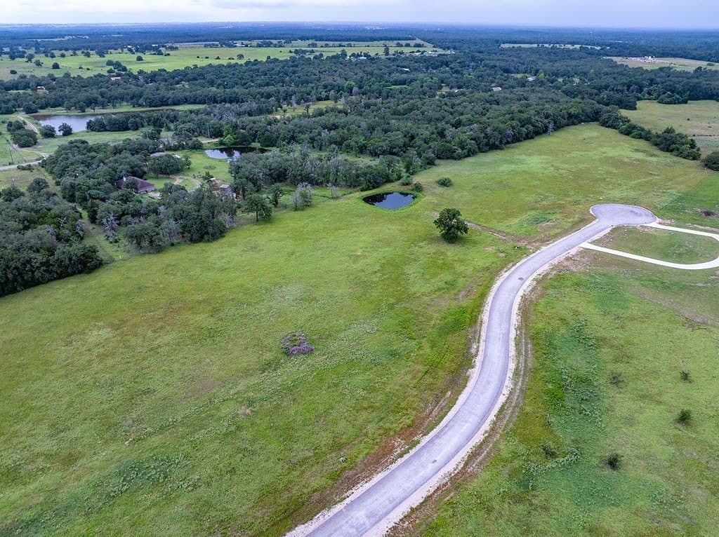 4.58 acres in Fayette County - photo 10