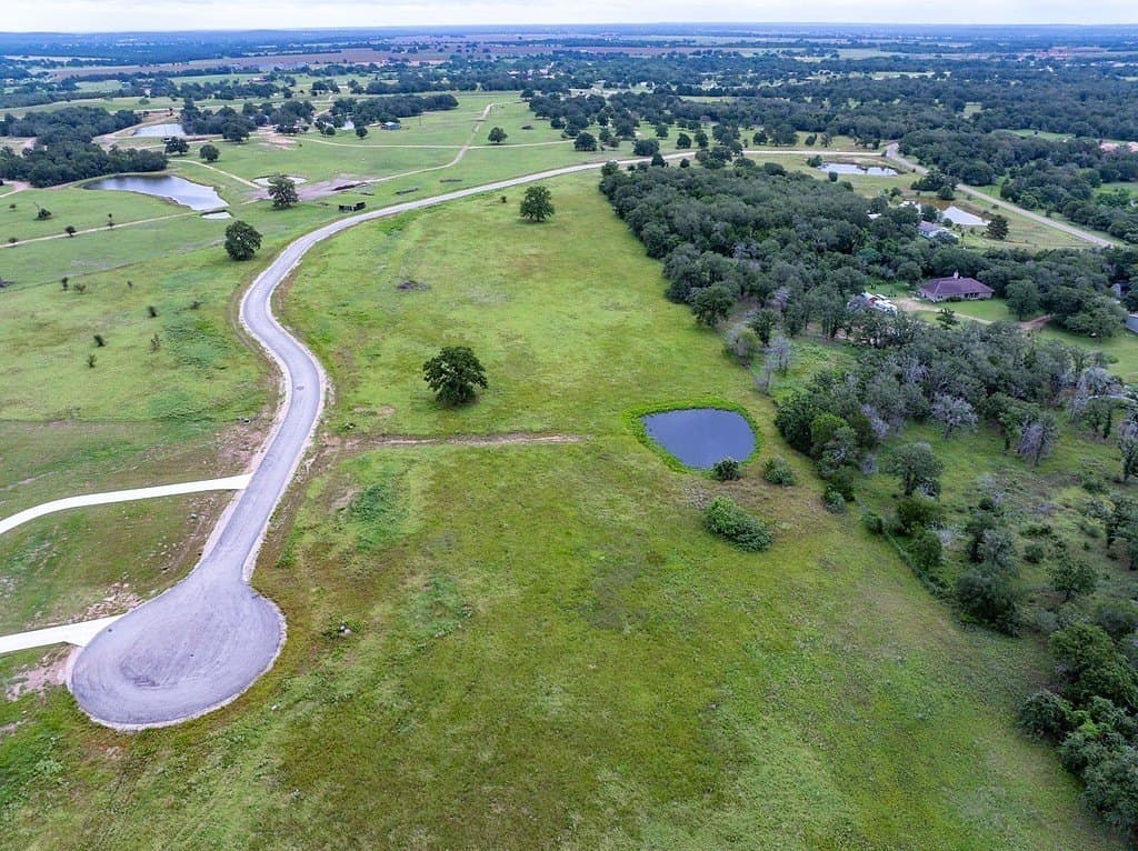 4.58 acres in Fayette County - photo 8