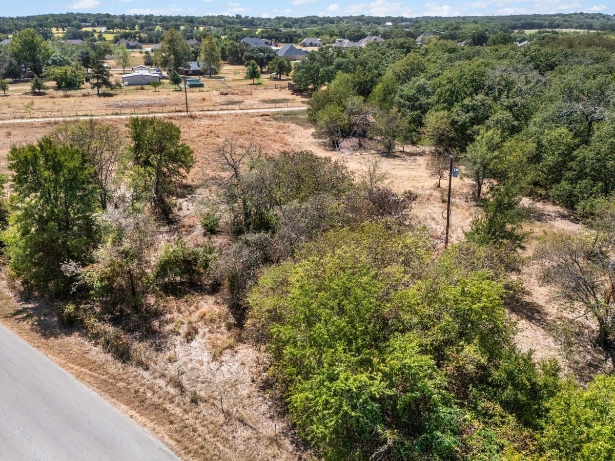 2 acres in Parker County - photo 5
