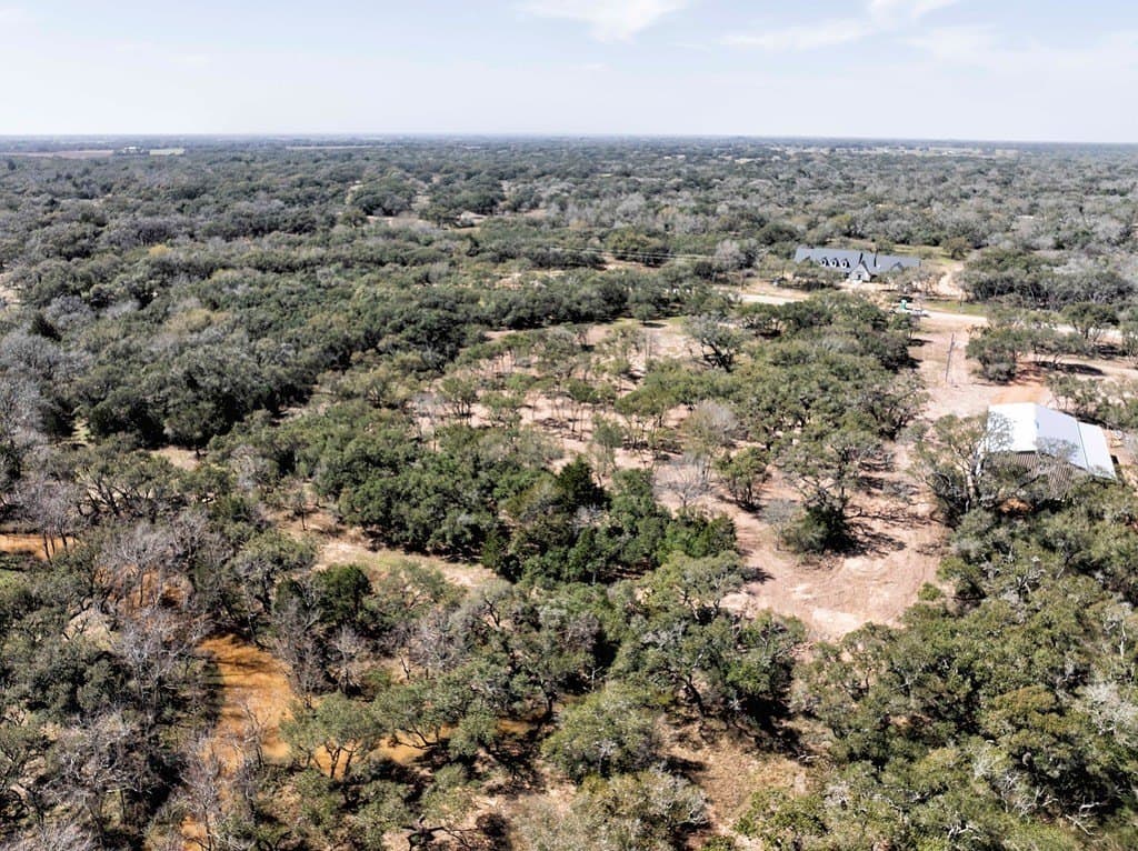5.01 acres in Colorado County - photo 6