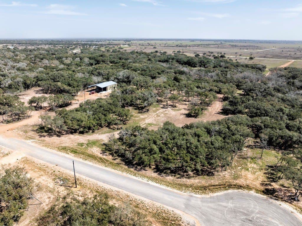 5.01 acres in Colorado County - photo 3