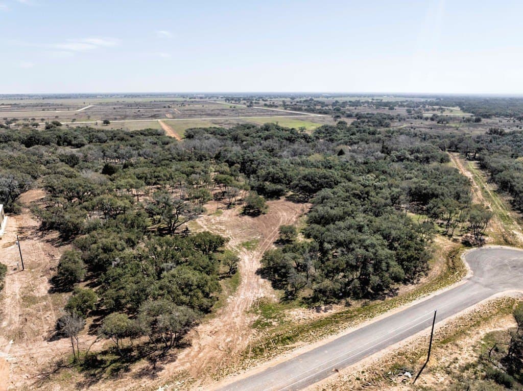 5.01 acres in Colorado County - photo 4