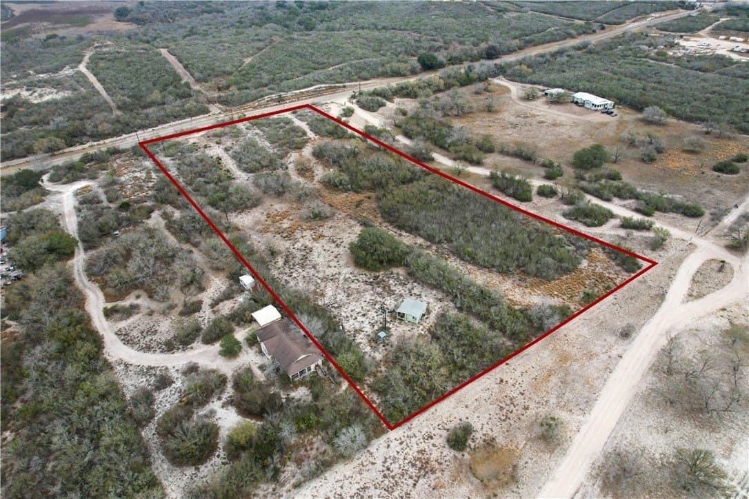 2.5 acres in Live Oak County featured view