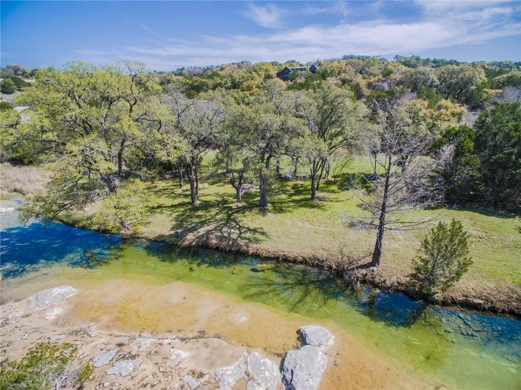 5.45 acres in Hays County