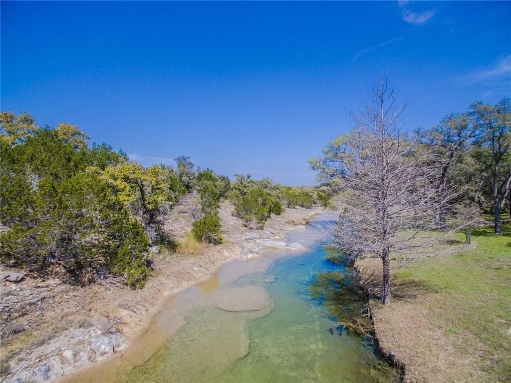 5.45 acres in Hays County - photo 2