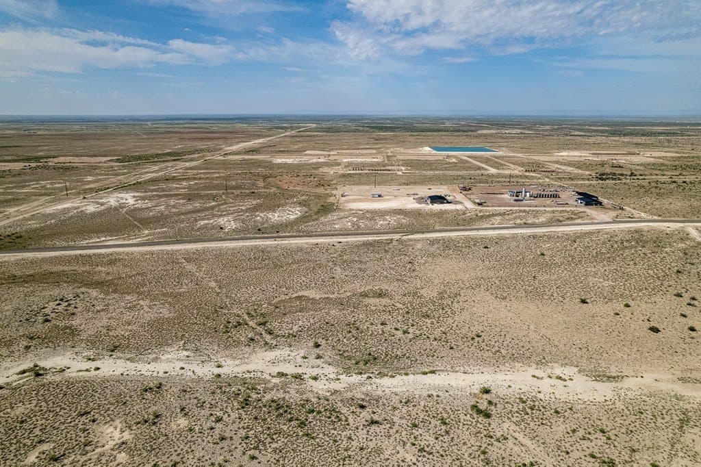 69.44 acres in Reeves County - photo 8
