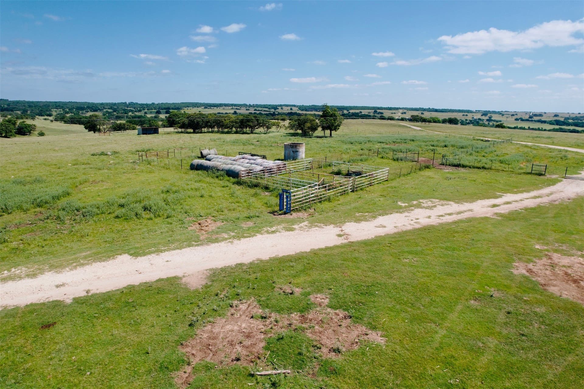 299.89 acres in Mills County - photo 30