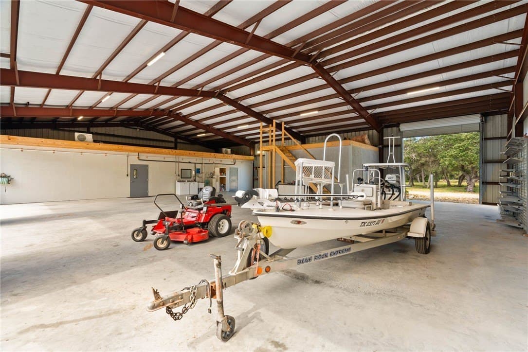 100,000 acres in Aransas County - photo 7