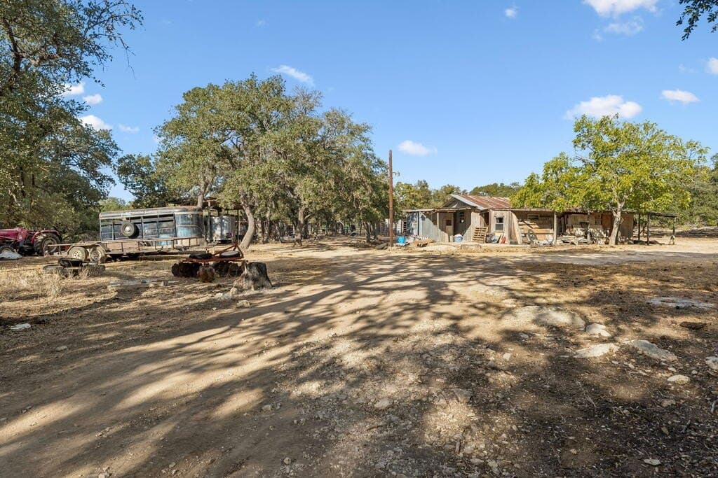 16.8 acres in Kendall County - photo 52