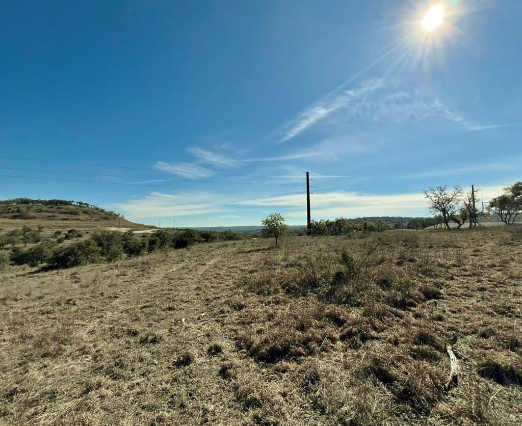 5.73 acres in Blanco County gallery image 4