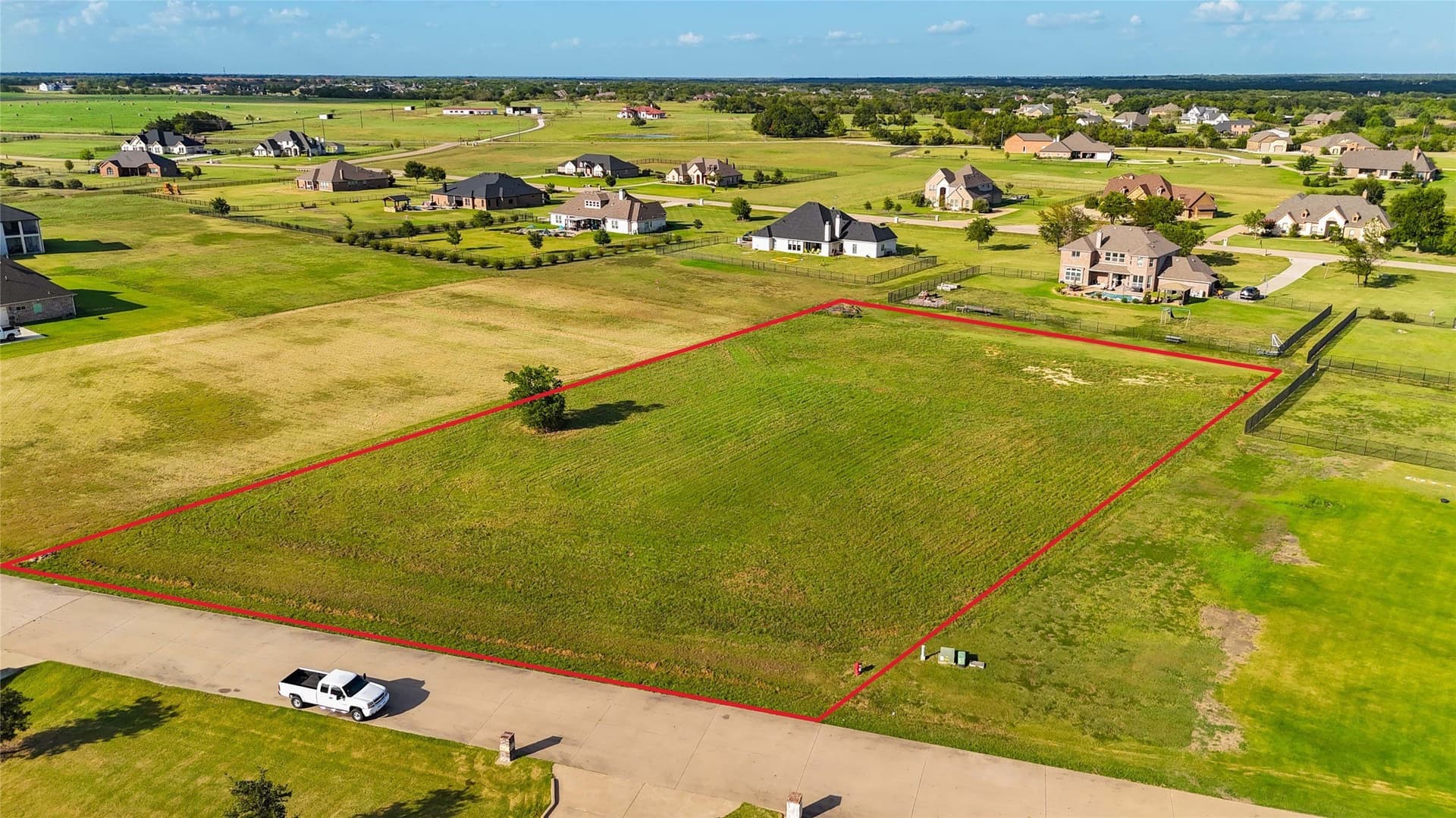 1.5 acres in Rockwall County gallery image 3