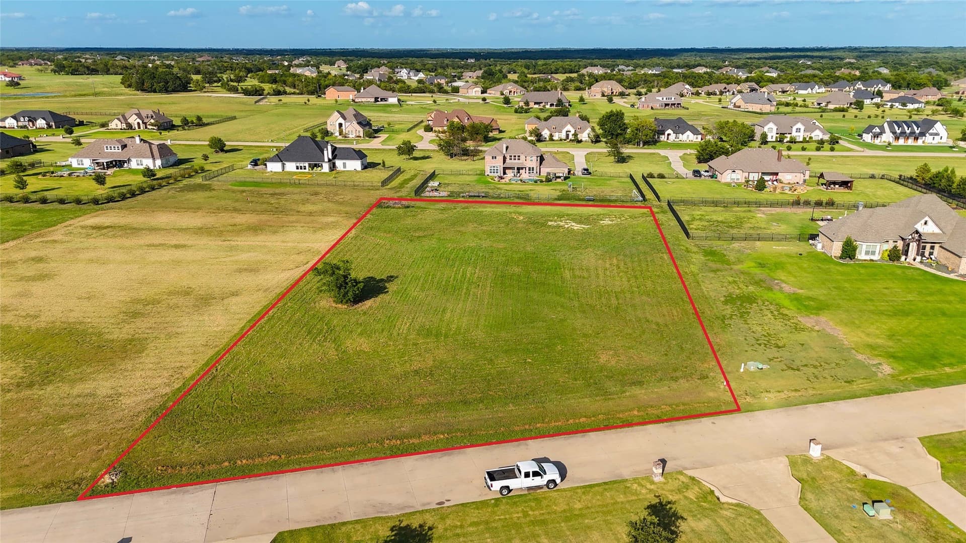 1.5 acres in Rockwall County gallery image 2