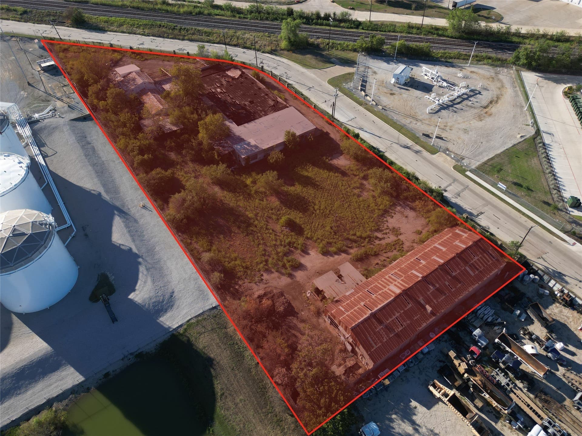 2.67 acres in Tarrant County - photo 4