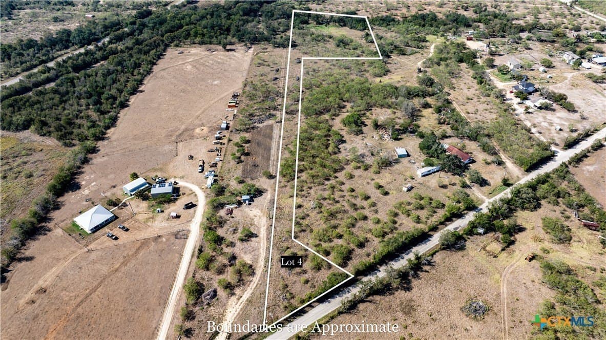 5.53 acres in Caldwell County