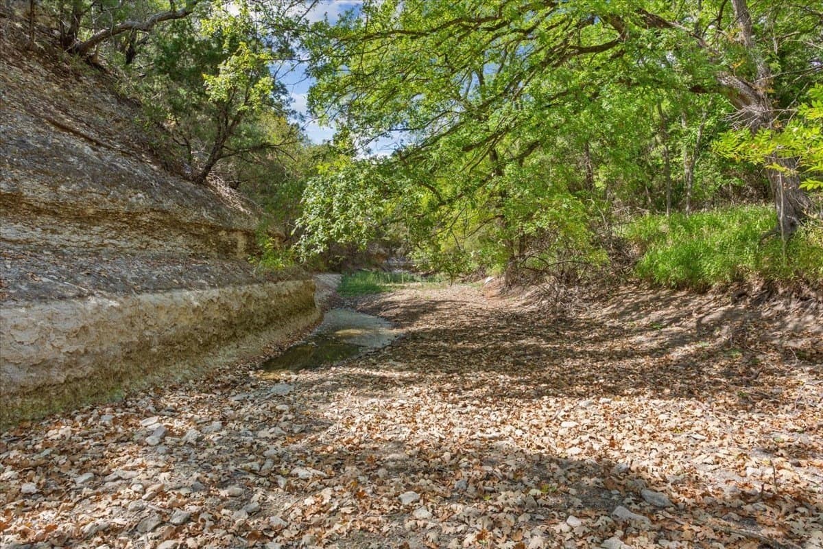 11 acres in McLennan County - photo 19
