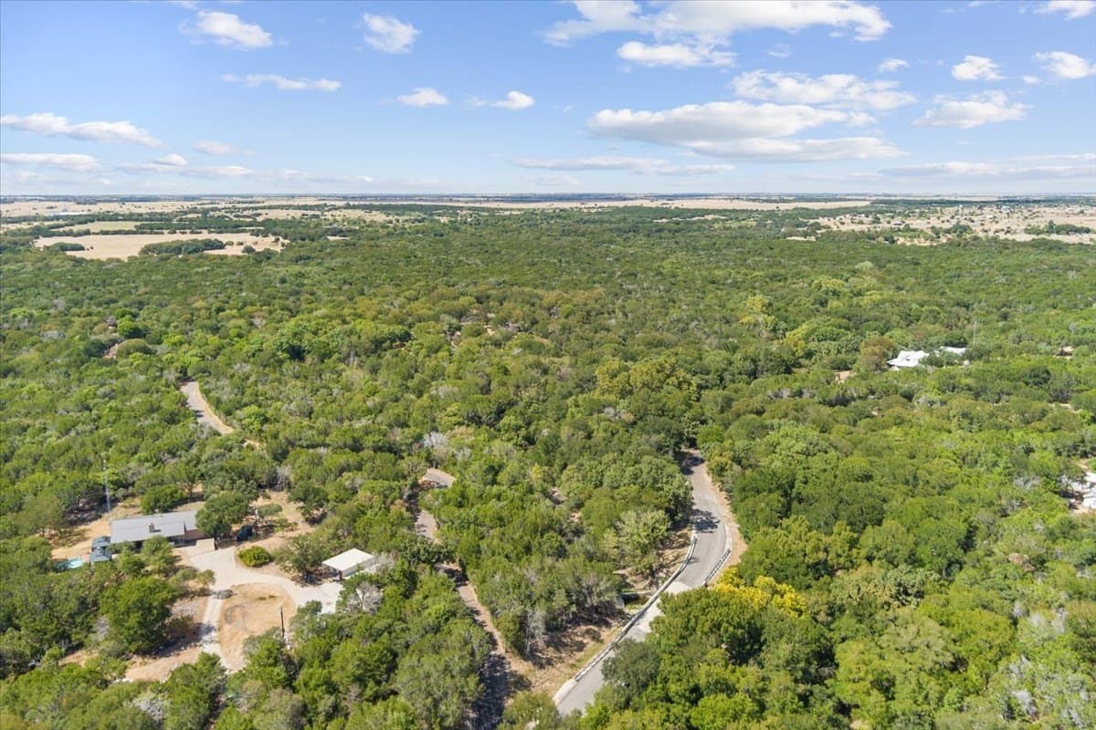 11 acres in McLennan County - photo 3