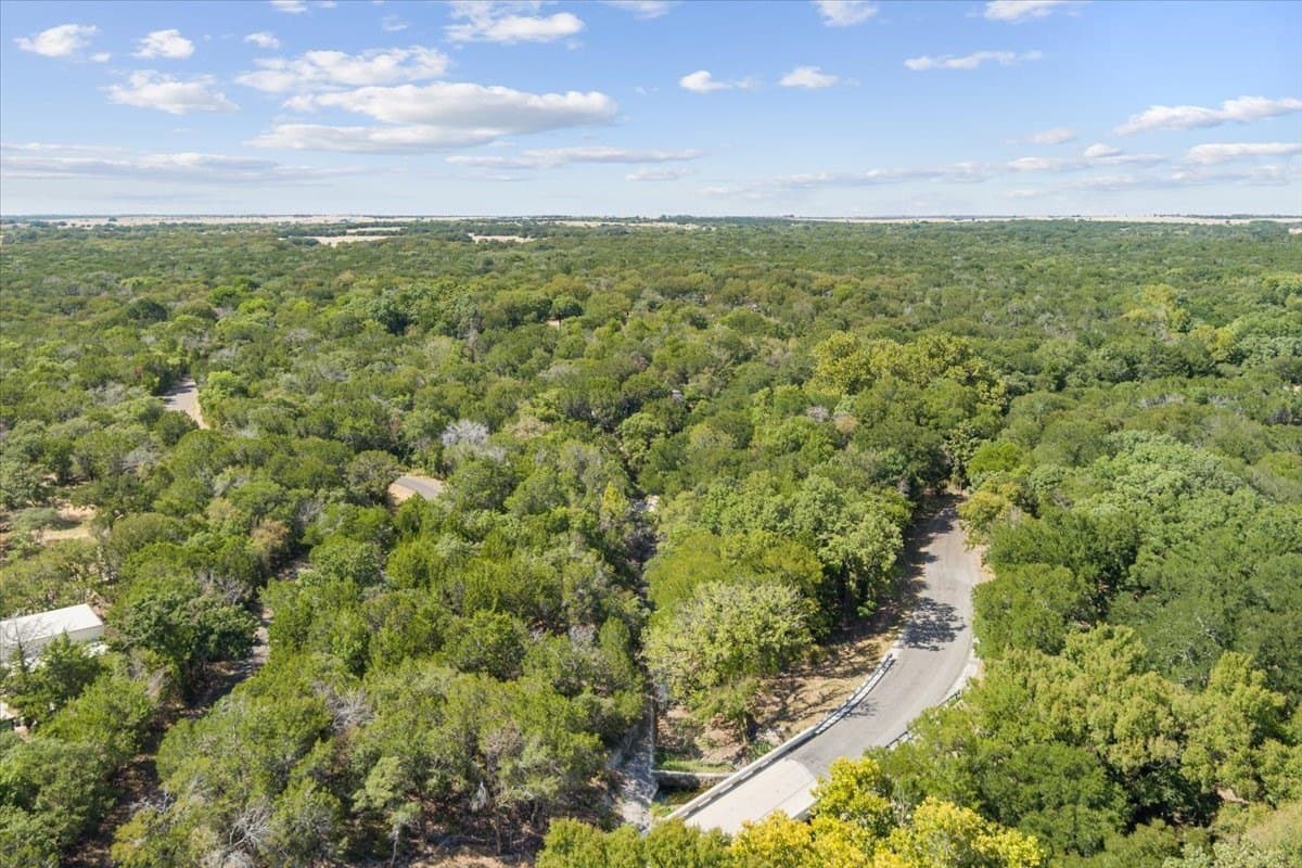 11 acres in McLennan County - photo 4