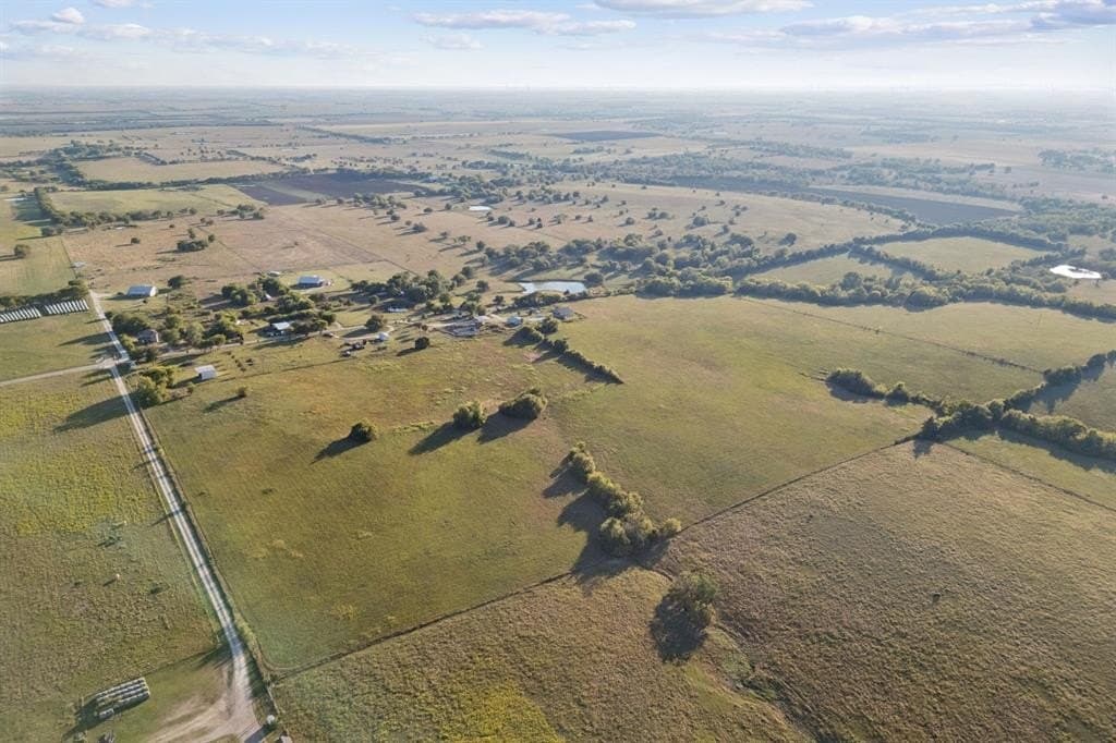 32.58 acres in Cooke County