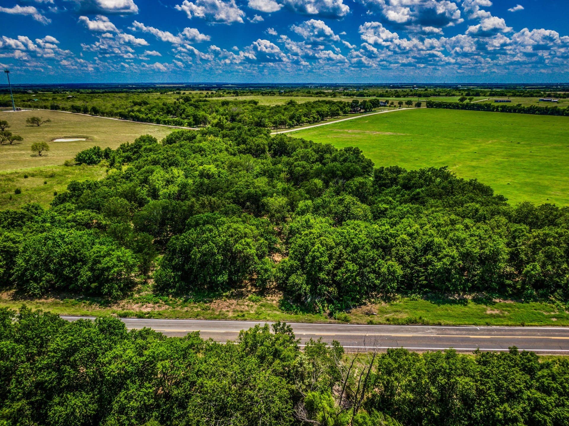 5.62 acres in Ellis County - photo 8