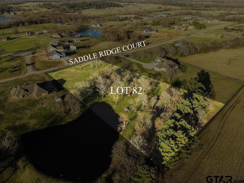 2.53 acres in Henderson County featured view