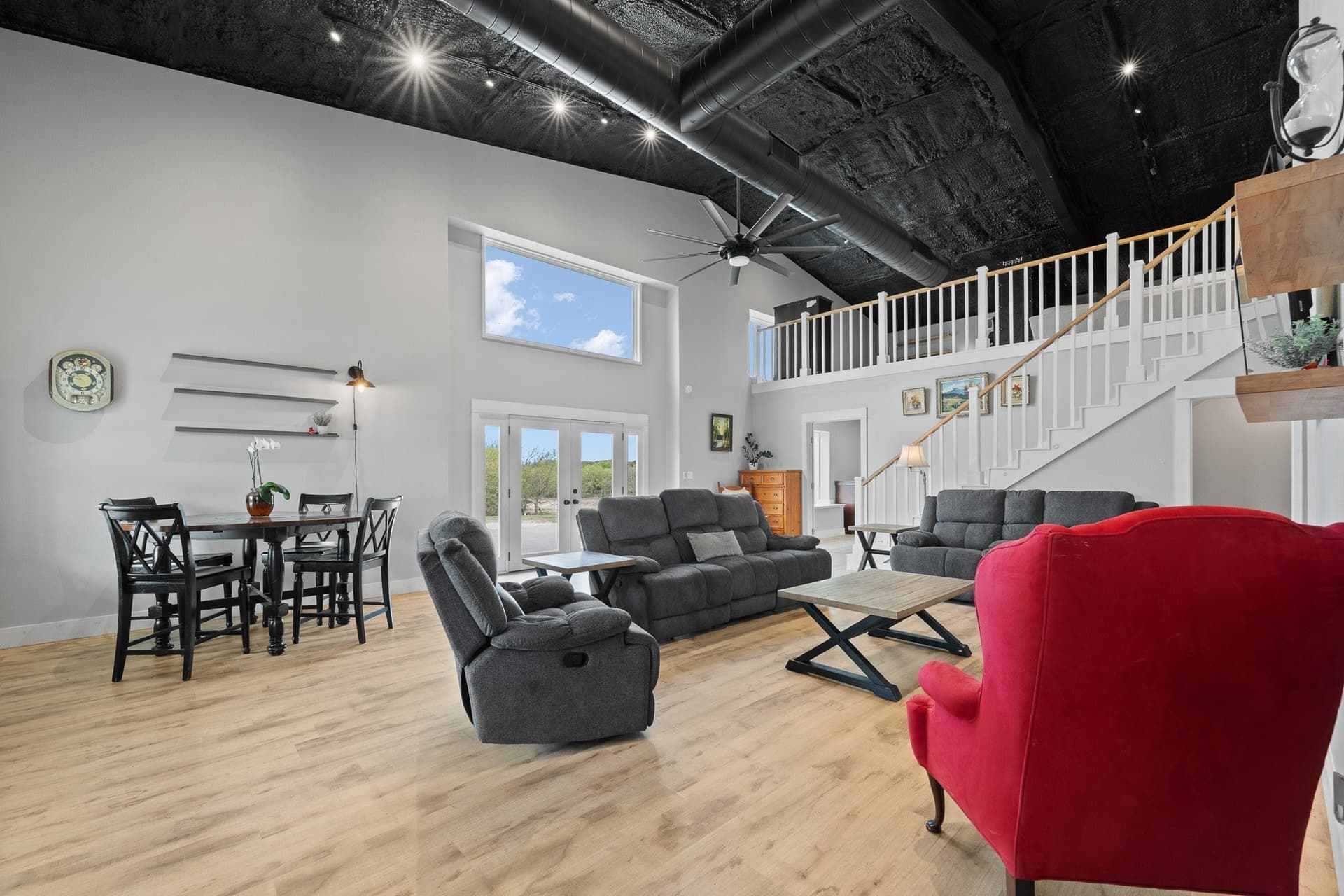 15 acres in Johnson County gallery image 4
