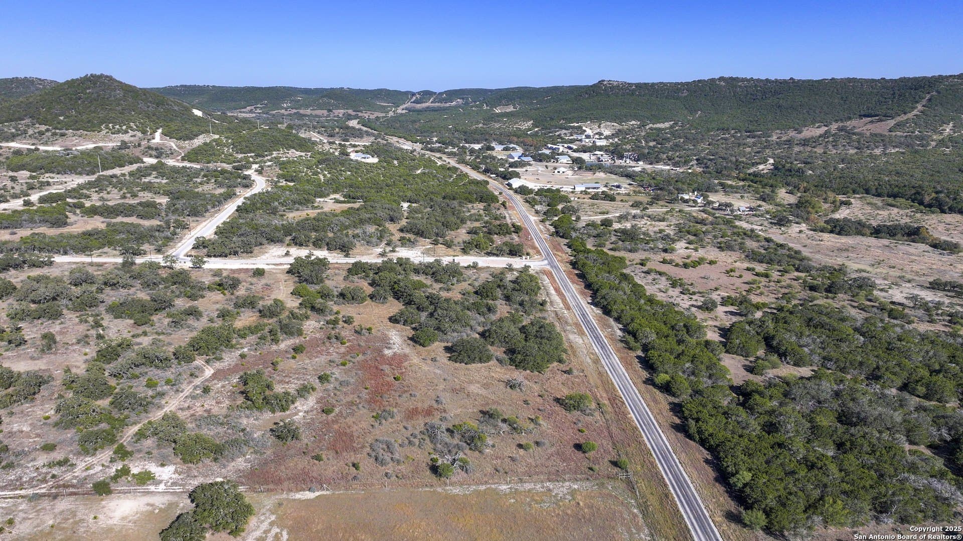10.43 acres in Bandera County - photo 7
