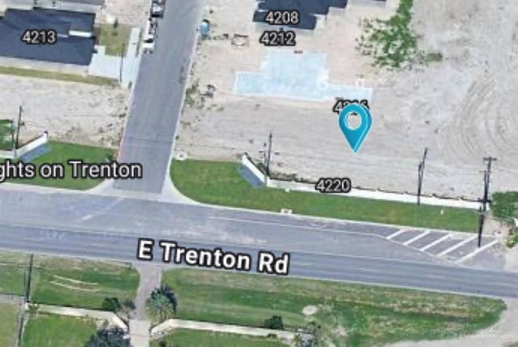 0.25 acres in Hidalgo County - photo 10