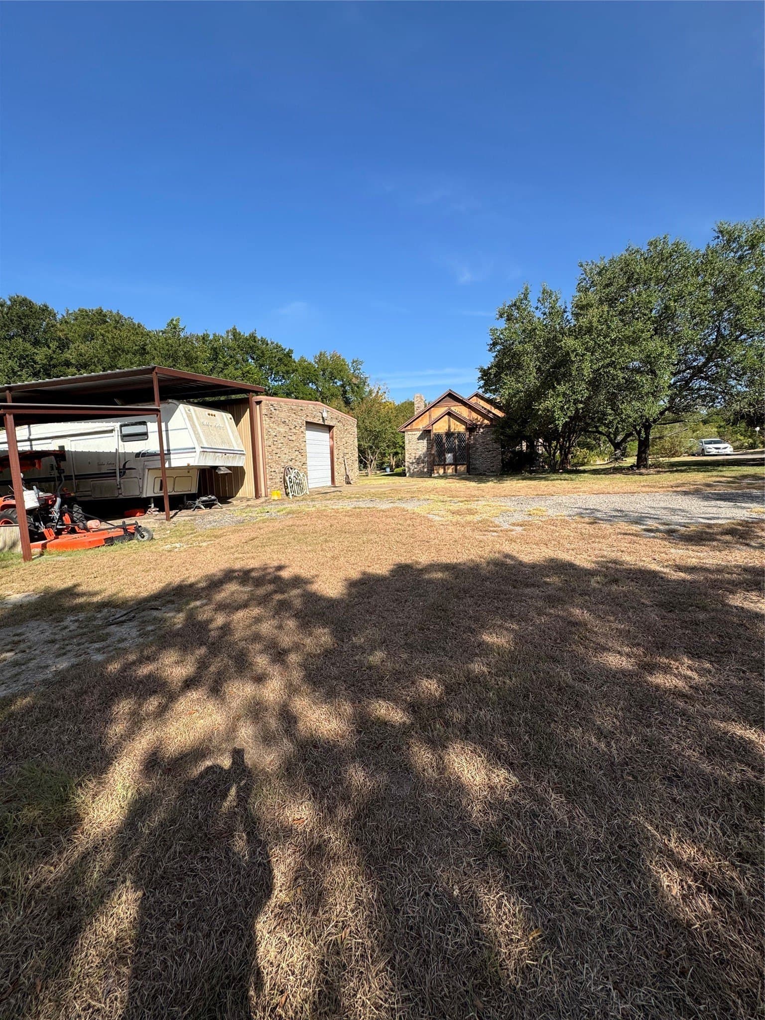 10 acres in Ellis County - photo 7