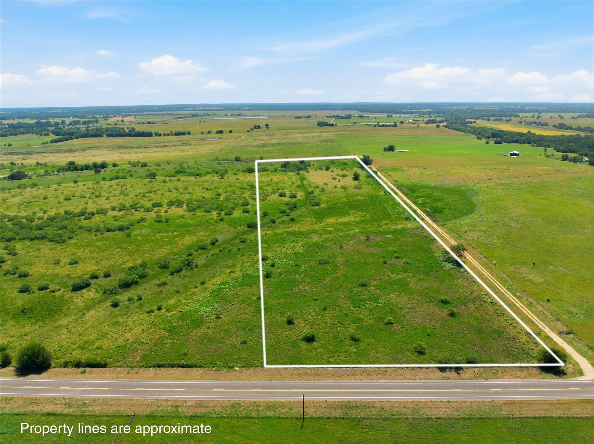 20 acres in Milam County