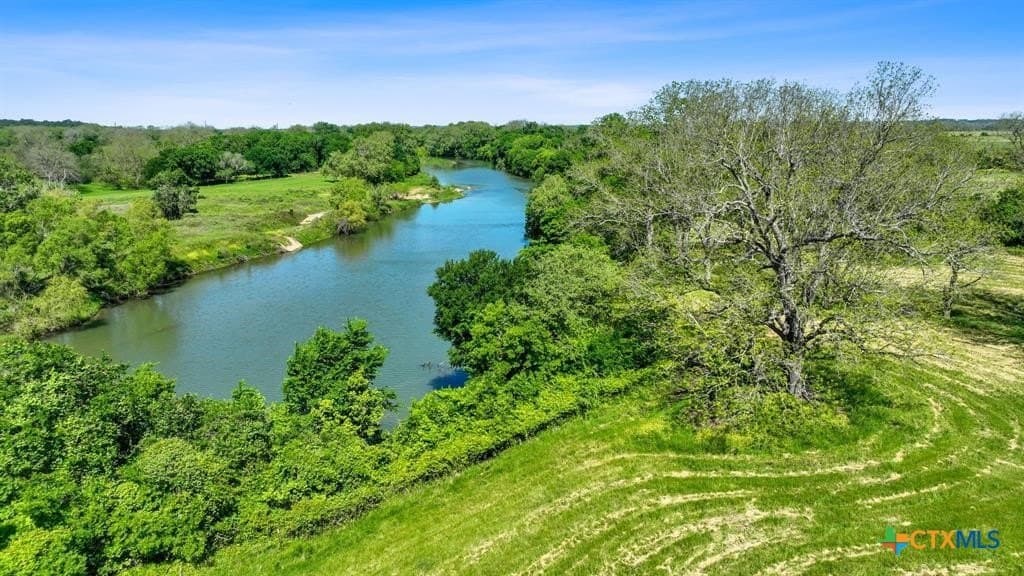 31.18 acres in Bastrop County gallery image 2