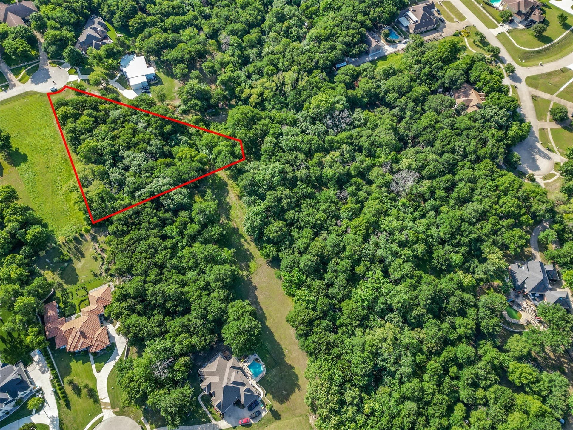1.3 acres in Dallas County gallery image 2