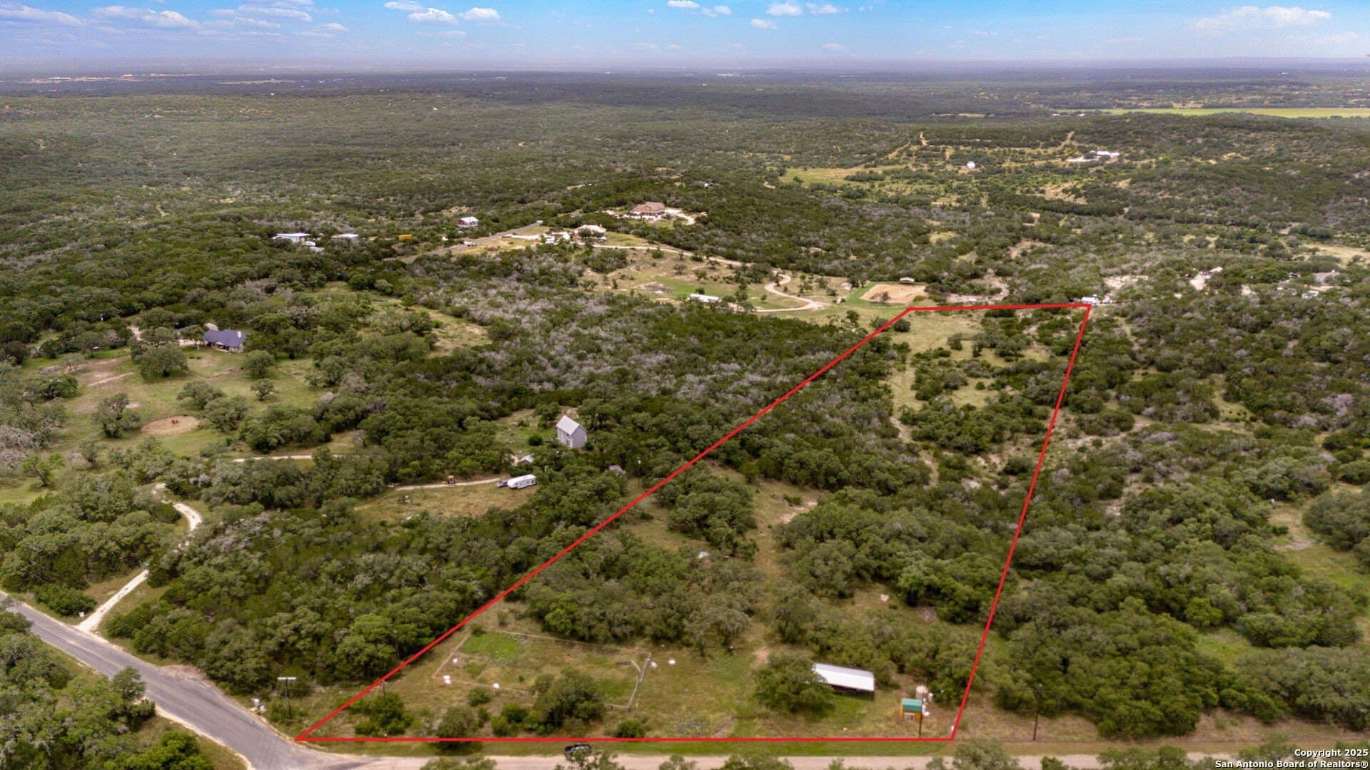 12.98 acres in Medina County